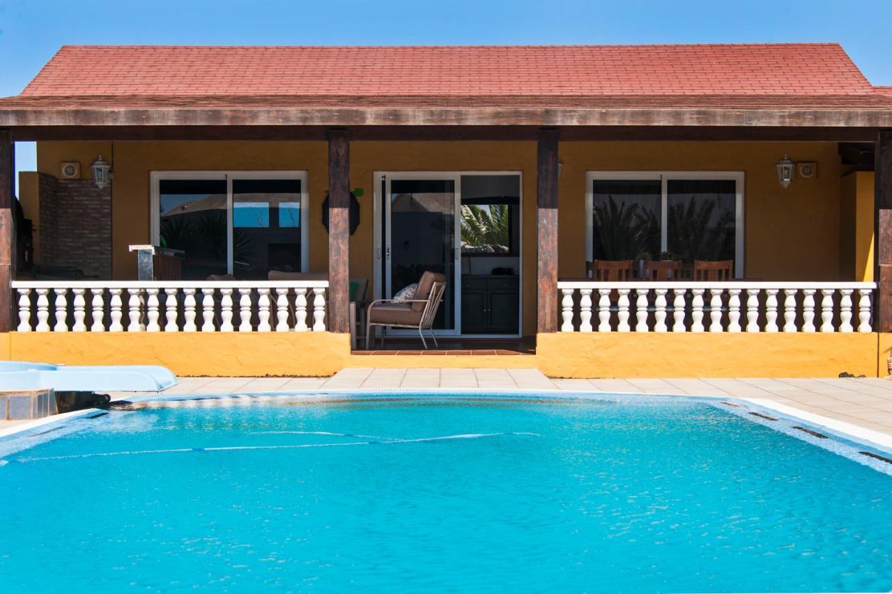 Vistamalpei Villa Cotillo Екстериор снимка