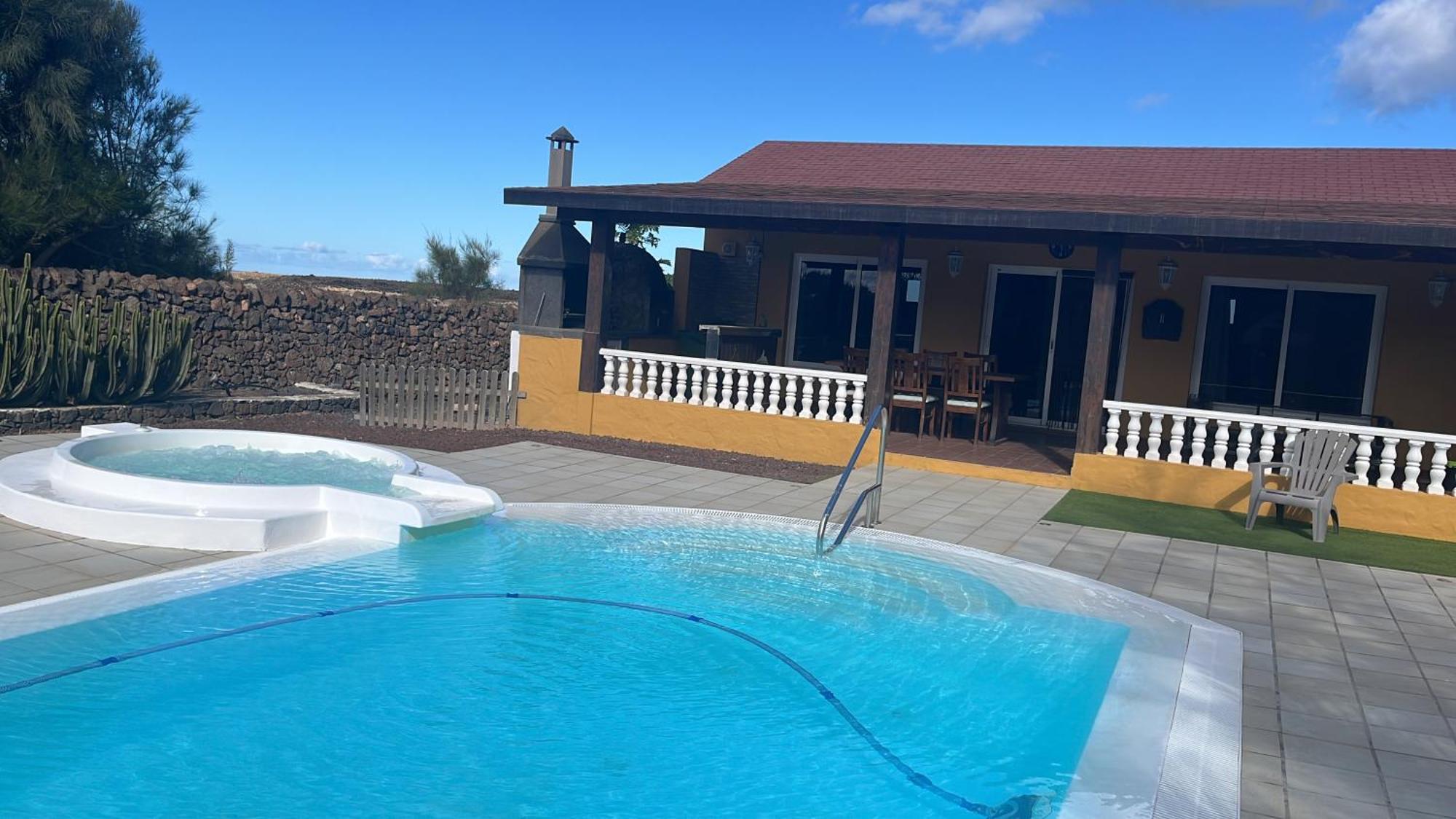 Vistamalpei Villa Cotillo Екстериор снимка